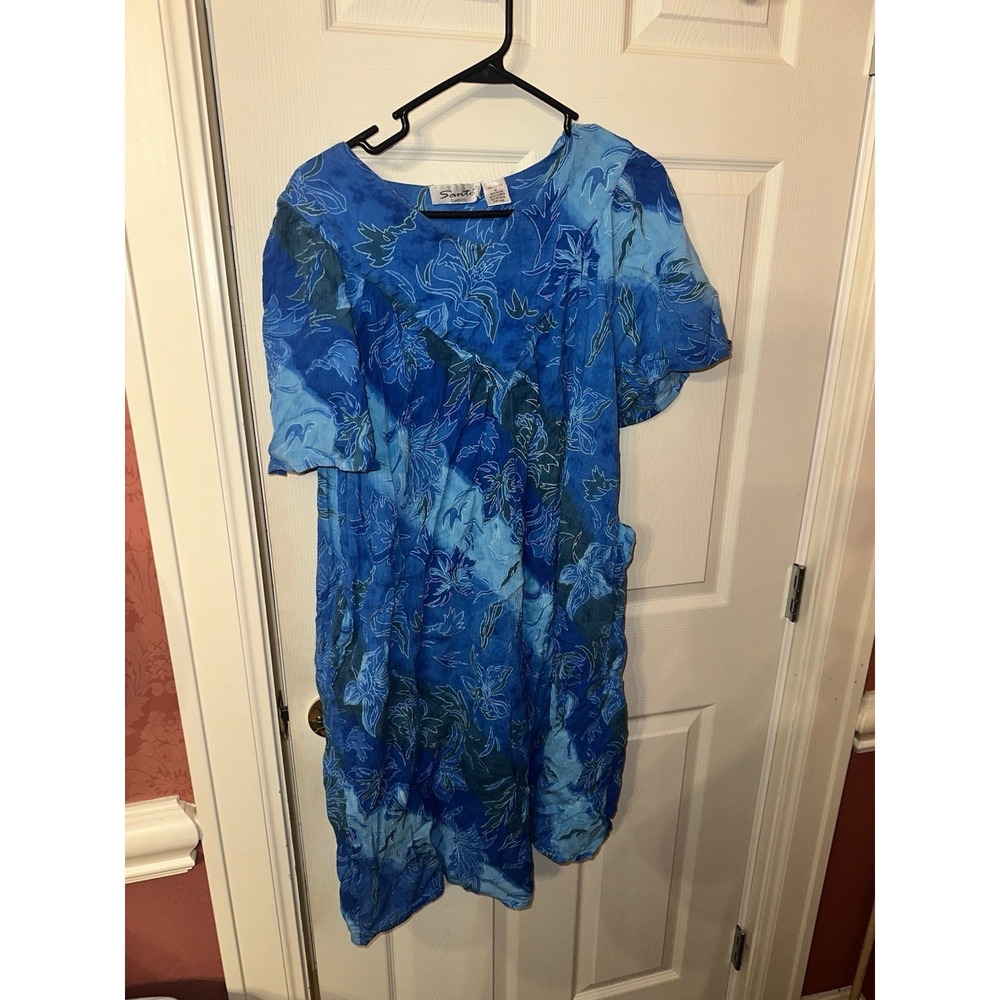 Sante Classics Women's Blue Gown Size Medium